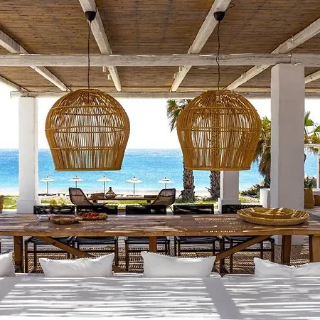 Beachfront Crystalia *