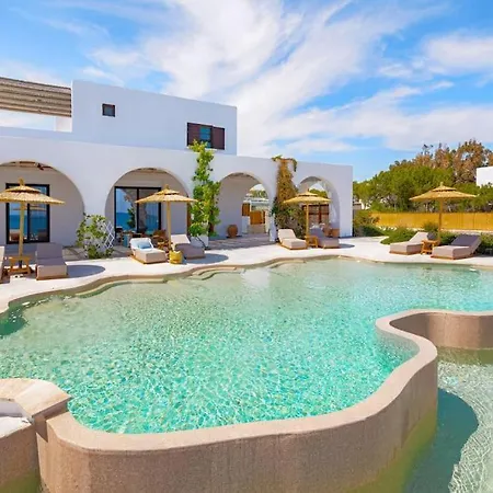 ヴィラ Beachfront Crystalia