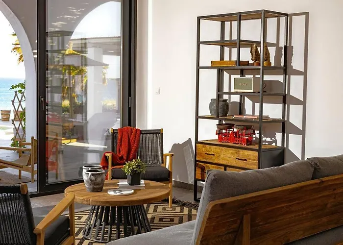 Beachfront Crystalia ヴィラ