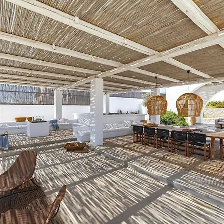 Beachfront Crystalia Villa *