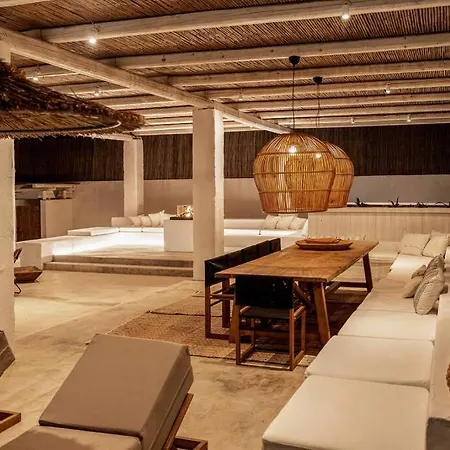 Beachfront Crystalia Villa *