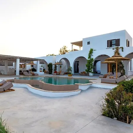 Beachfront Crystalia Villa *
