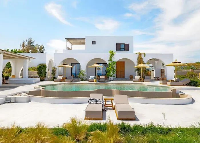 Beachfront Crystalia * Lakhania