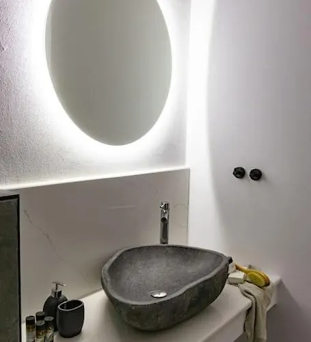 Beachfront Crystalia