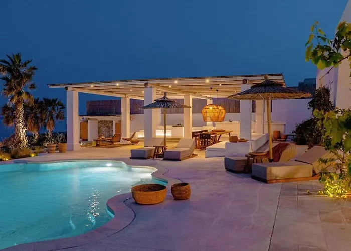 Beachfront Crystalia *